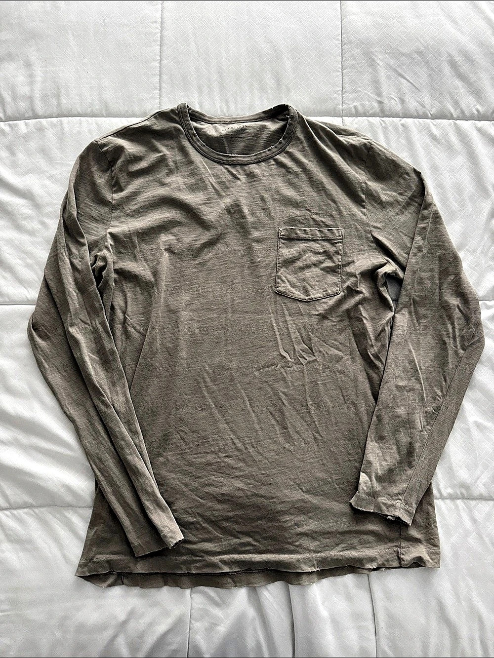 ALLSAINTS Long Sleeve Pocket Tee in Gray